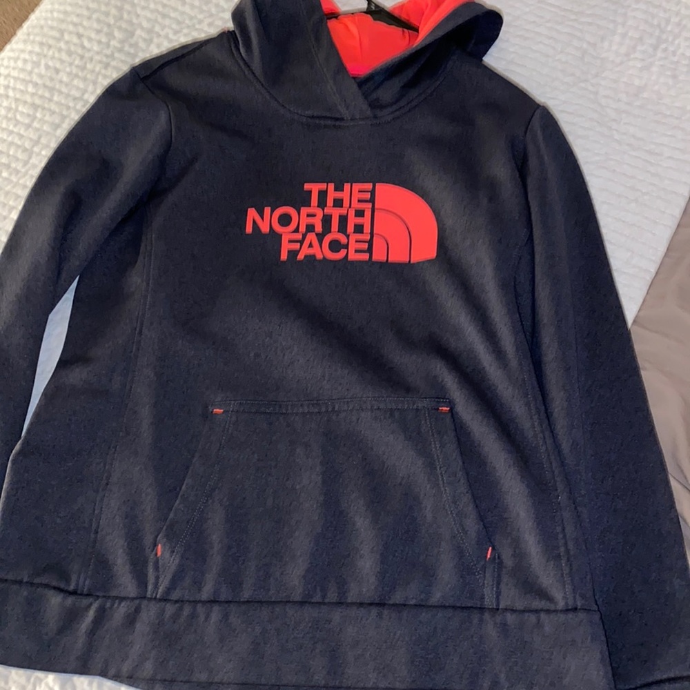 Women’s North Face Hoodie